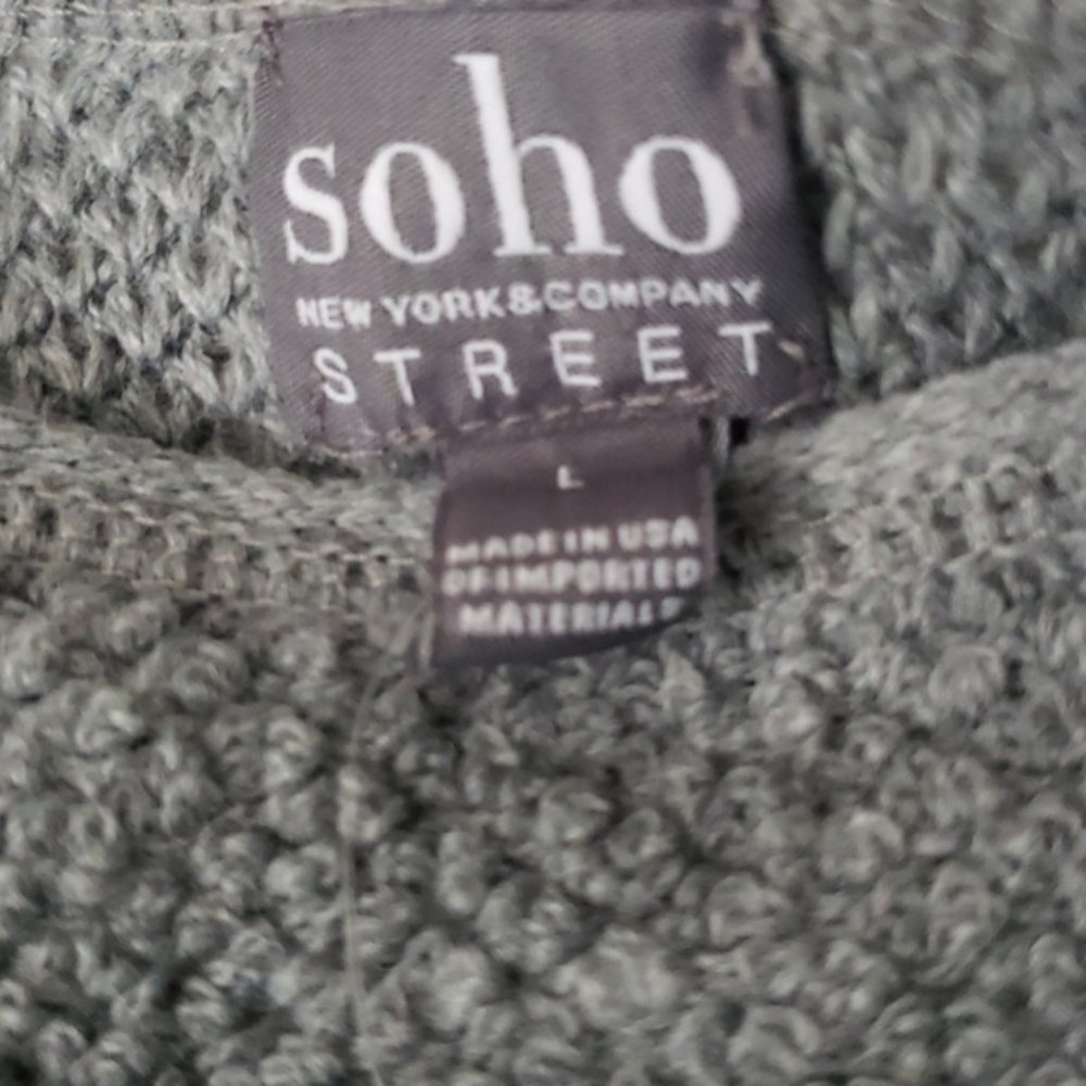 SALE! Scoopneck Crop Sweater - Picture 7 of 15